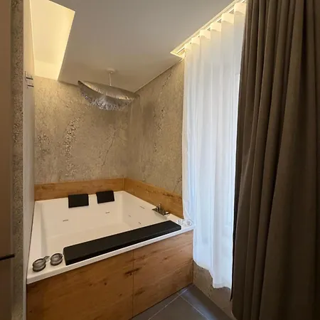 Palazzo Lorusso 3* Bari