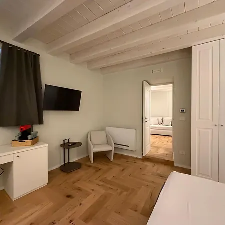 Palazzo Lorusso Bed & Breakfast 3*